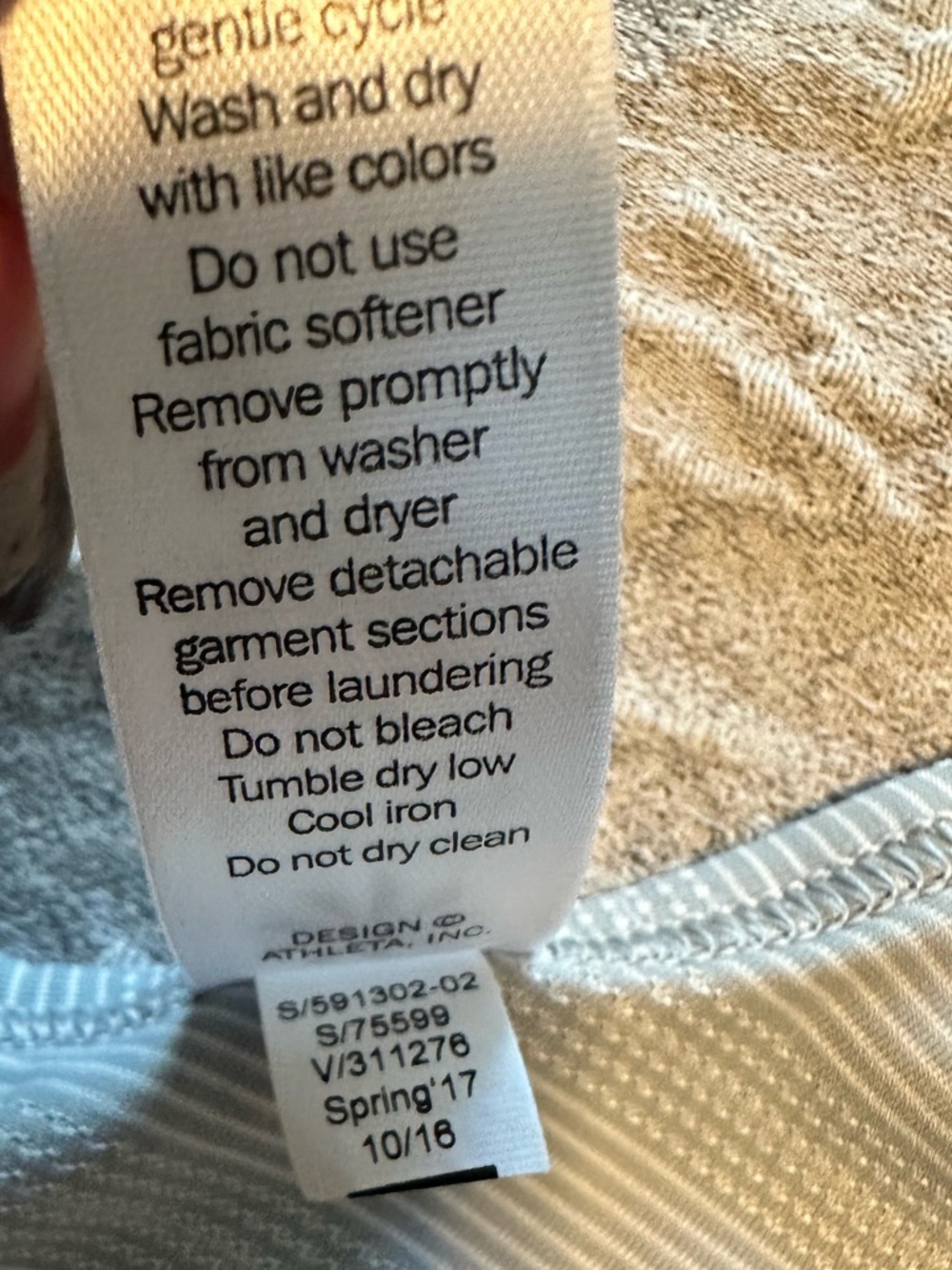 Athleta Light Max Out Side Tie Gray Tank Size Medium - Picture 5 of 6